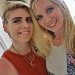 Meet your Posher, Katherine